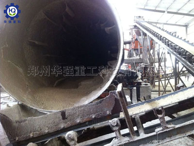 轉鼓造粒機肥料生產(chǎn)線現(xiàn)場